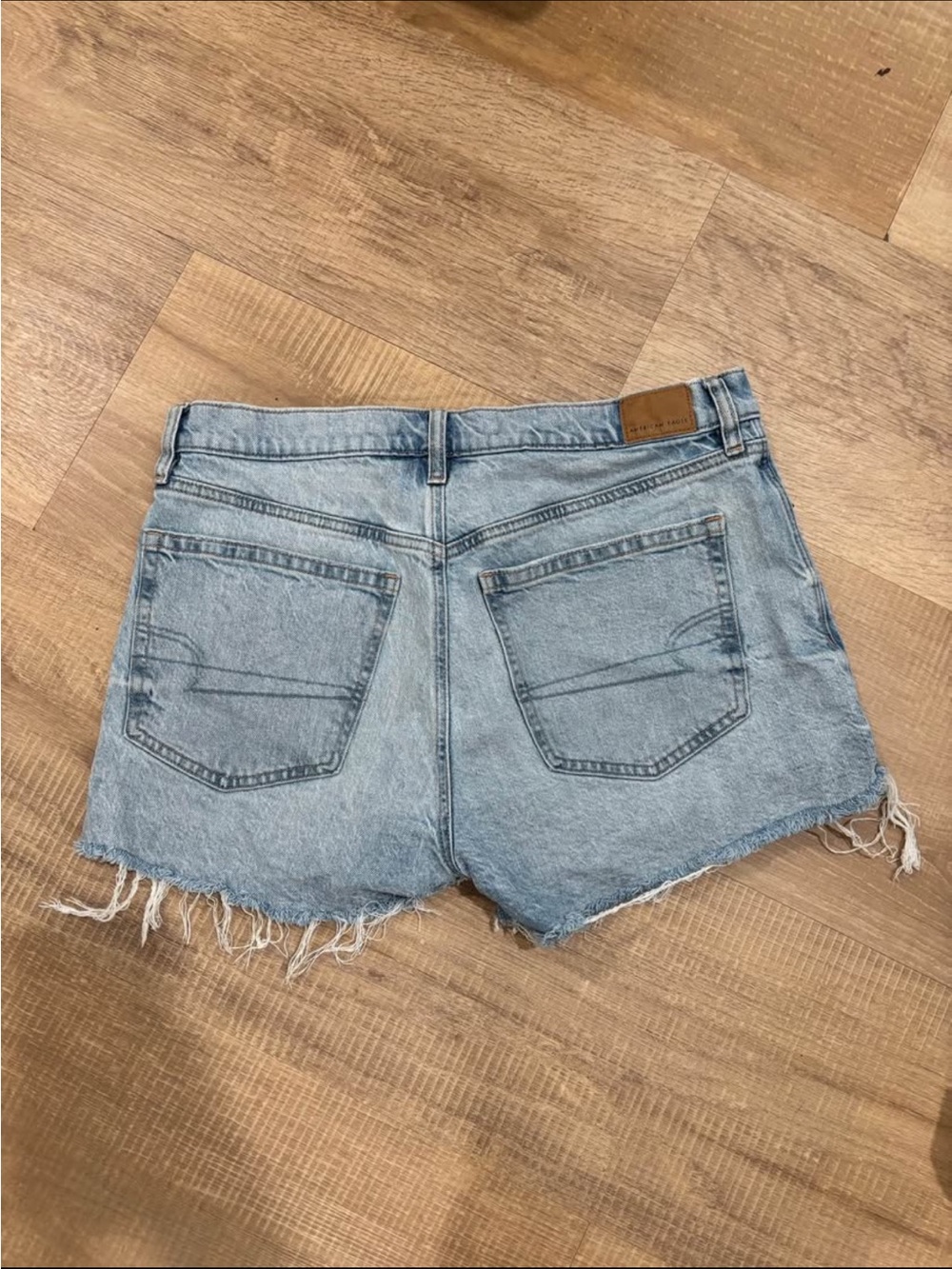 American Eagle Shorts - Picture 2 of 2